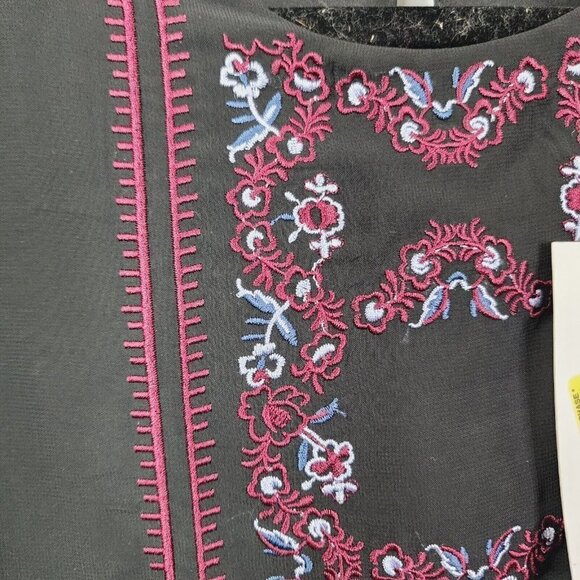 NEW BCBGeneration Embroidered‎ Sheer Sleeve Shift Mini Dress Long Sleeve XS $108 - Picture 7 of 15